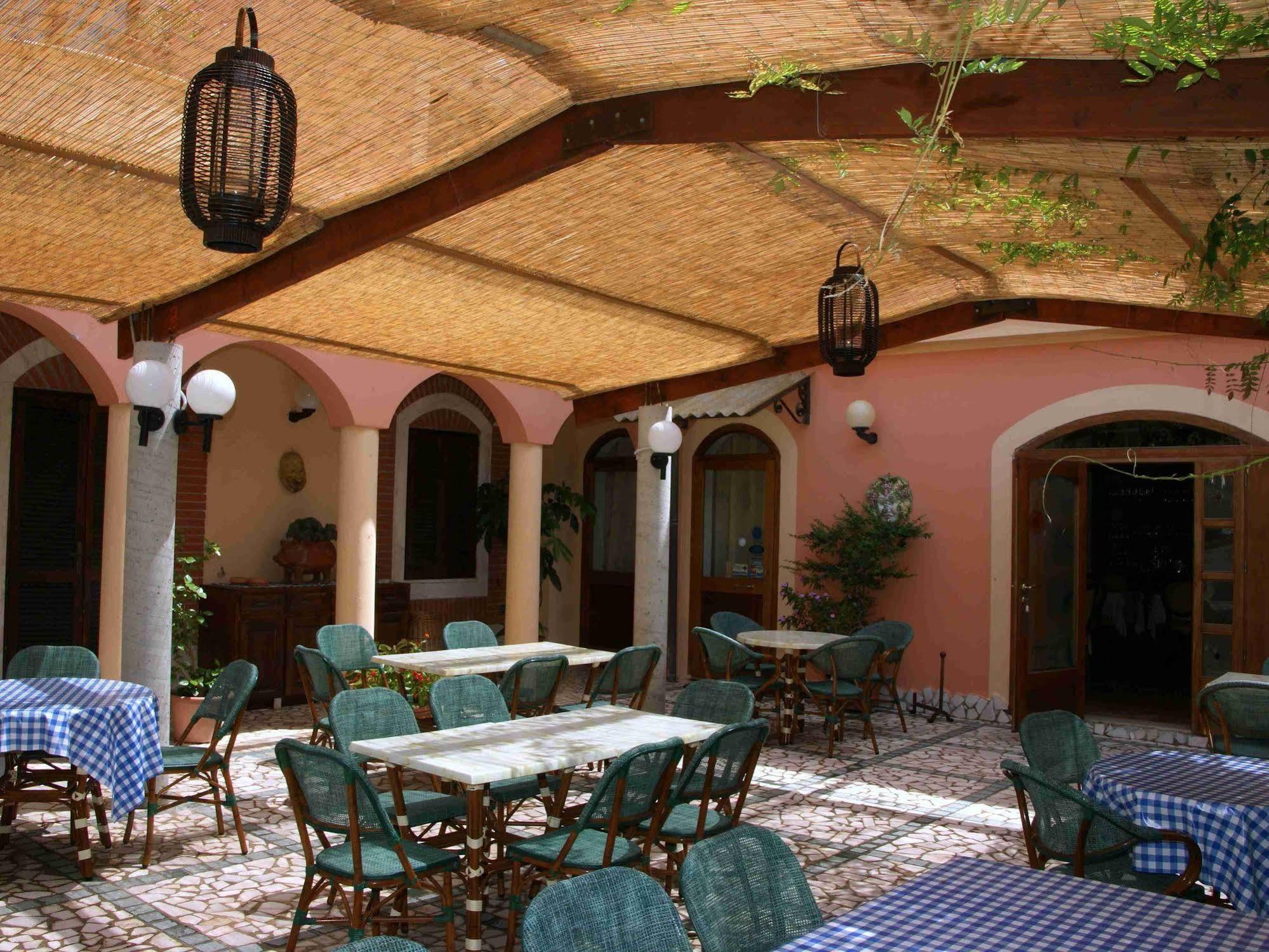 Villa Aurora เลกัสเทลลา ภายนอก รูปภาพ